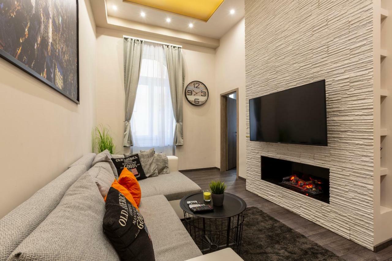 Deluxe Downtown Home 2 Bedrm, 2 Bathrm 부다페스트 외부 사진