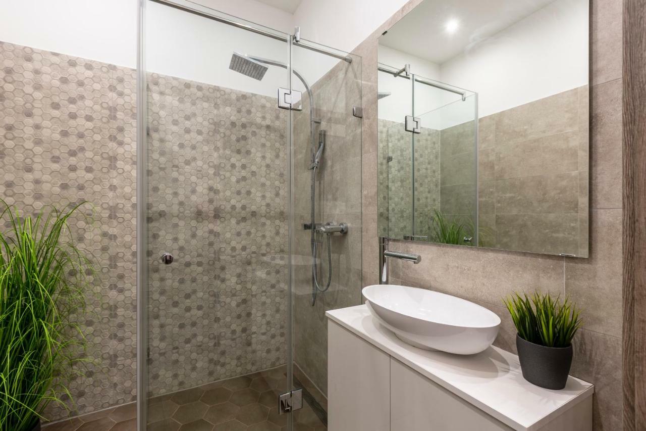 Deluxe Downtown Home 2 Bedrm, 2 Bathrm 부다페스트 외부 사진